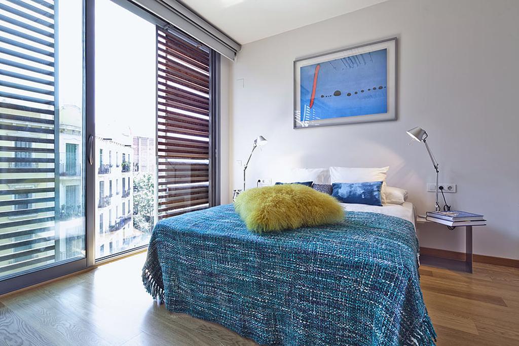 Apartment Barcelona Rentals - Pool Terrace In City Center المظهر الخارجي الصورة